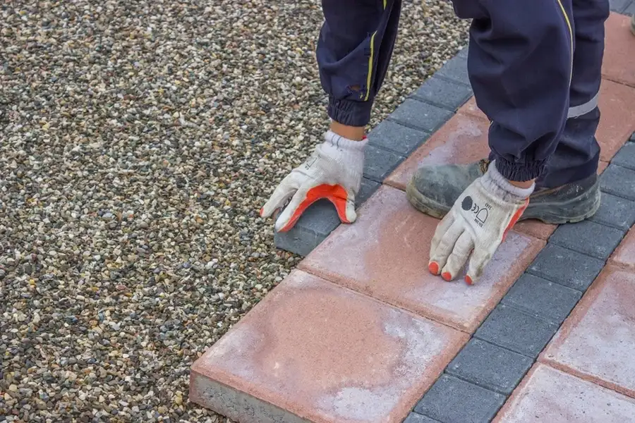 Common Driveway Installation Mistakes And How To Avoid Them in Knoxville, TN Common Driveway Installation Mistakes And How To Avoid Them in Knoxville, TN